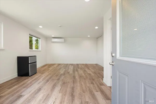 $1,695,000 | 6096 Vine Hill School Road, Sebastopol, CA 95472