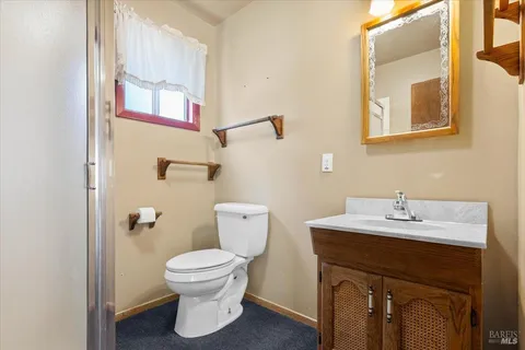 $1,695,000 | 6096 Vine Hill School Road, Sebastopol, CA 95472