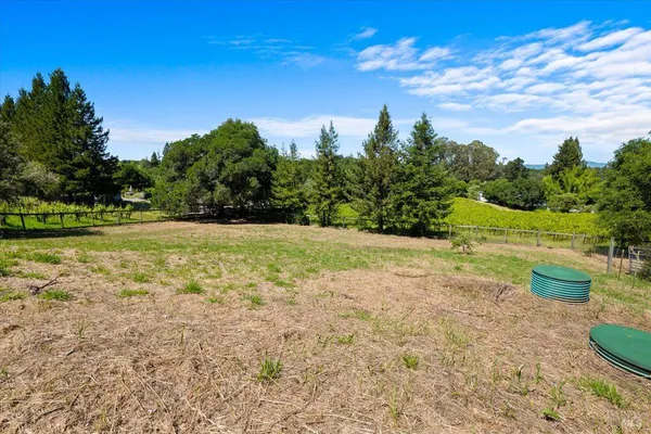 $1,695,000 | 6096 Vine Hill School Road, Sebastopol, CA 95472