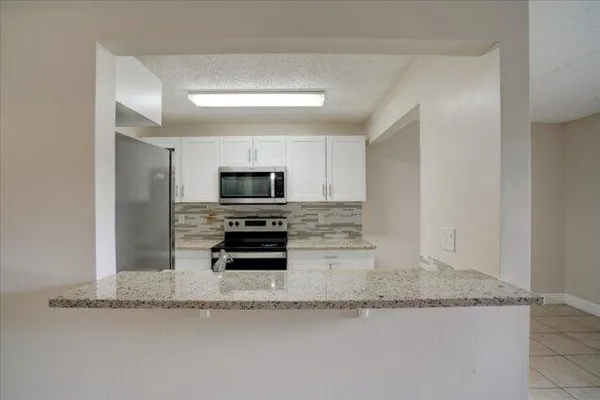 $210,000 | 1104 Meadows Circle, Boynton Beach, FL 33436