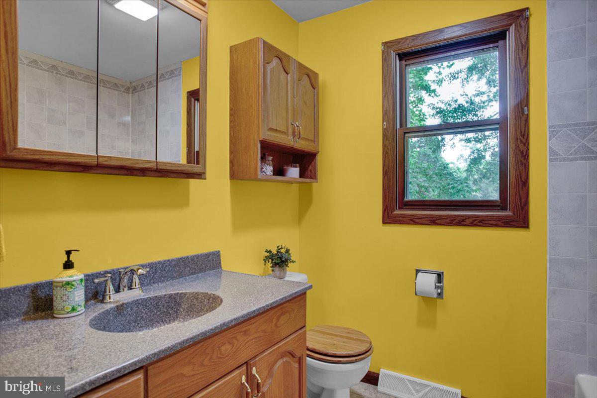 653 River Corner Road Conestoga, PA 17516 - Photo 16 of 37 Bathroom View 1