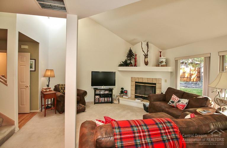 1195 Northeast Ross Road Bend, OR 97701 - Photo 6 of 13 Additional Photo