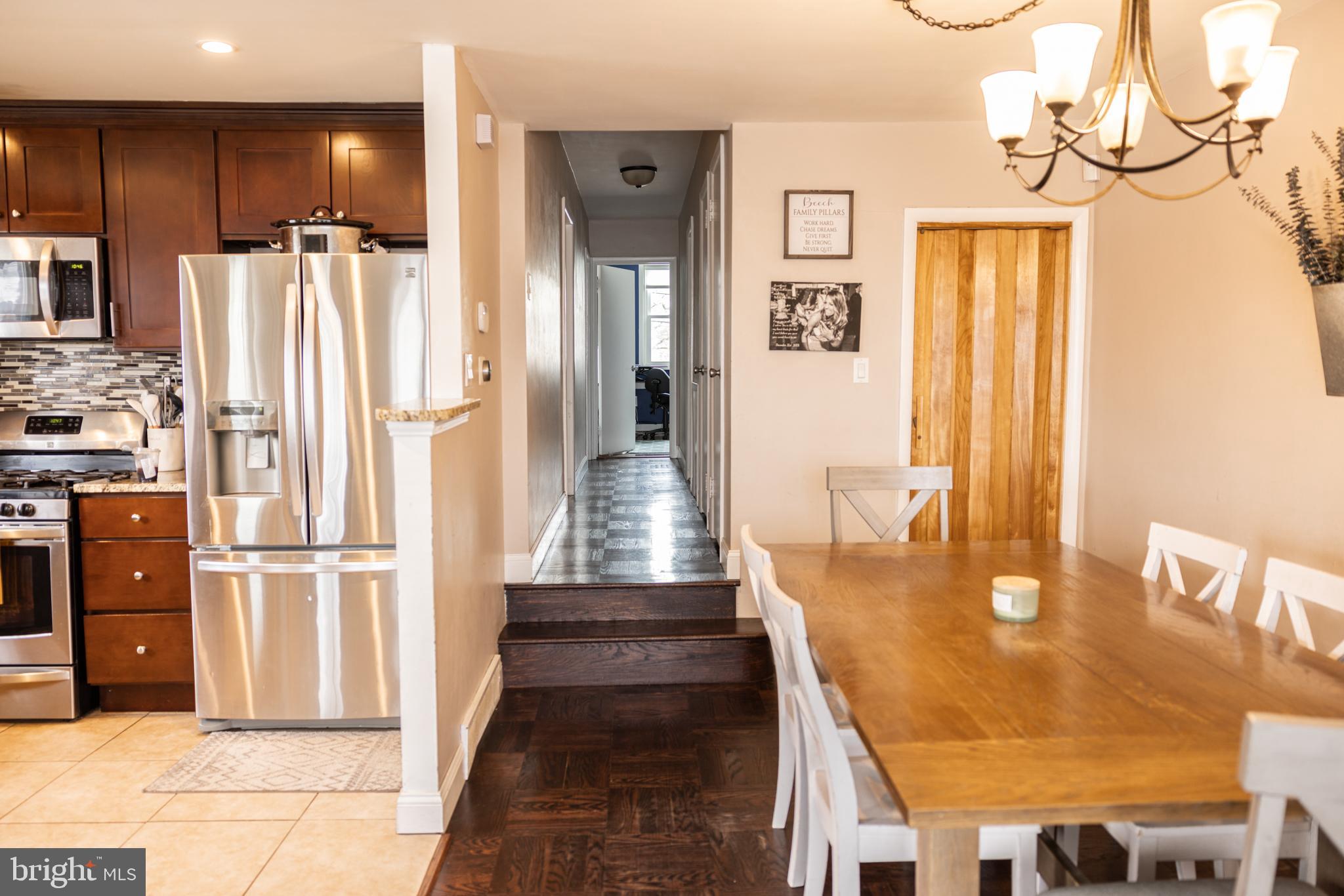 723 Colebrook Road Philadelphia, PA 19115 - Photo 11 of 26 Gallery Image 11