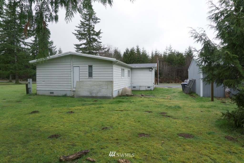 4894 Wishkah Road Aberdeen, WA 98520 - Photo 20 of 25 Gallery Image 20