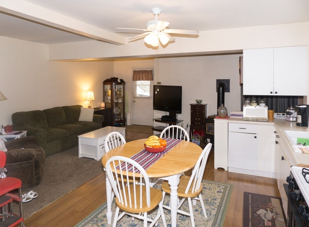 4894 Wishkah Road Aberdeen, WA 98520 - Photo 22 of 25 Gallery Image 22