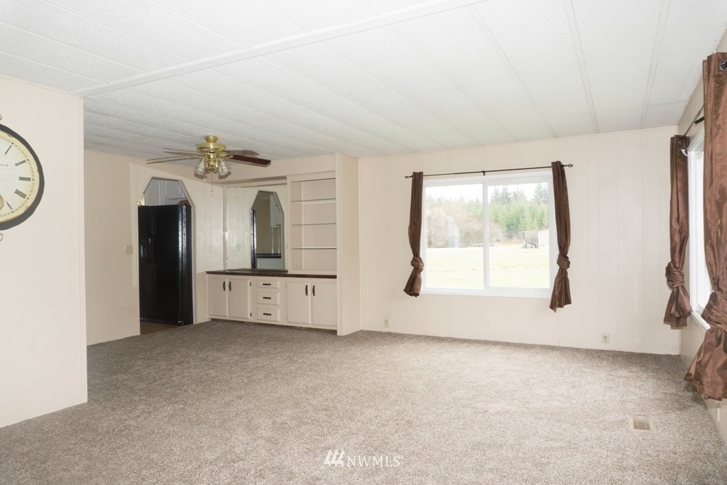 4894 Wishkah Road Aberdeen, WA 98520 - Photo 7 of 25 Gallery Image 7