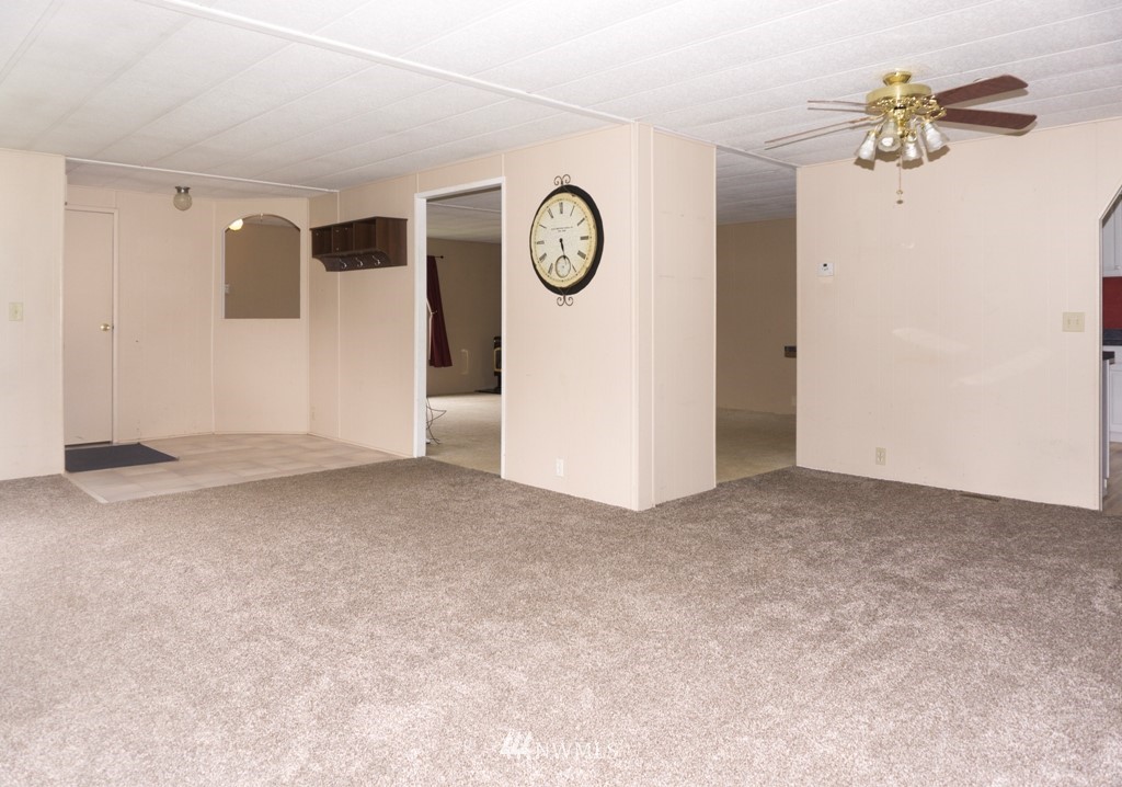 4894 Wishkah Road Aberdeen, WA 98520 - Photo 9 of 25 Gallery Image 9