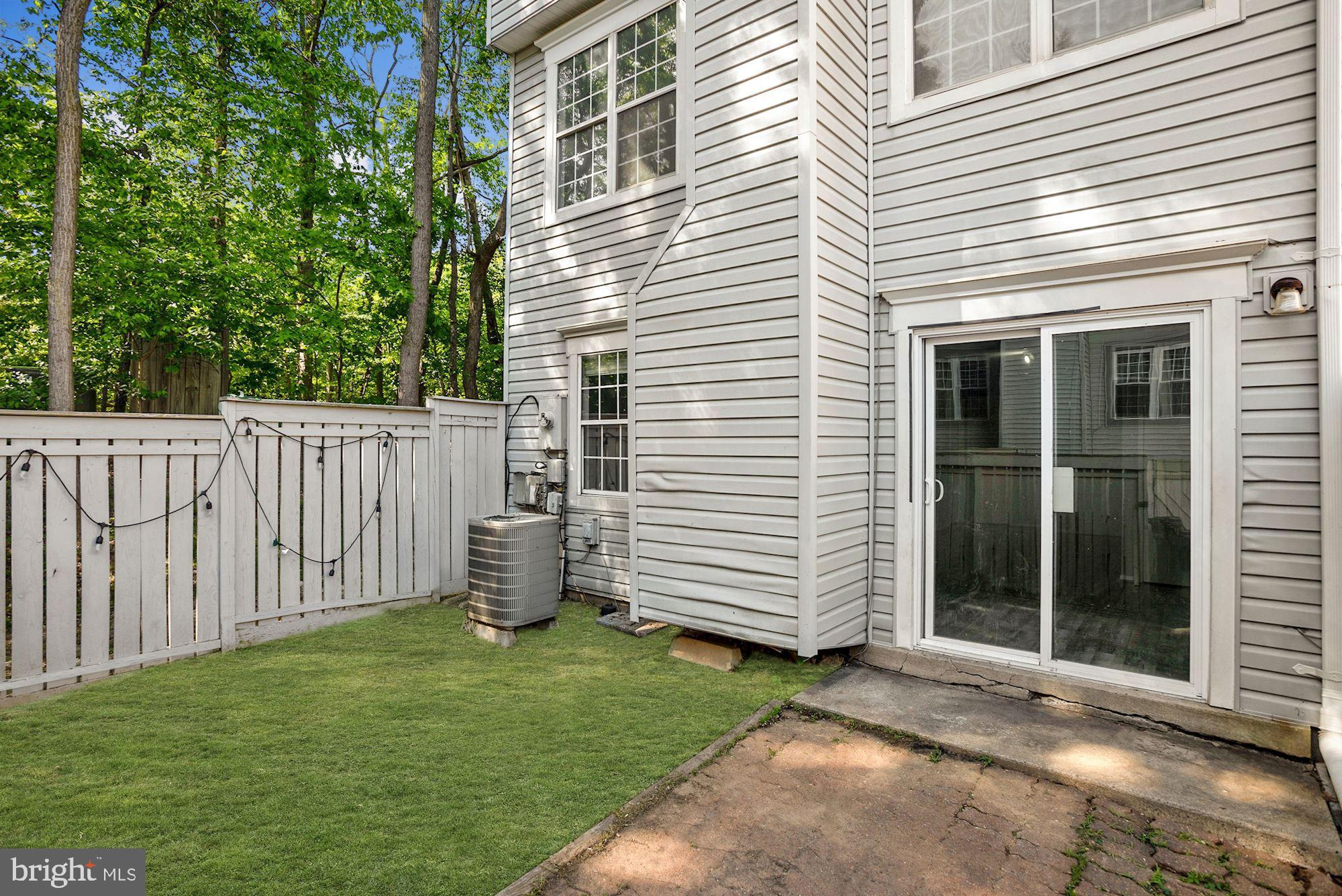 2351 Hunters Square Court Reston, VA 20191 - Photo 28 of 29 3 levels of living space