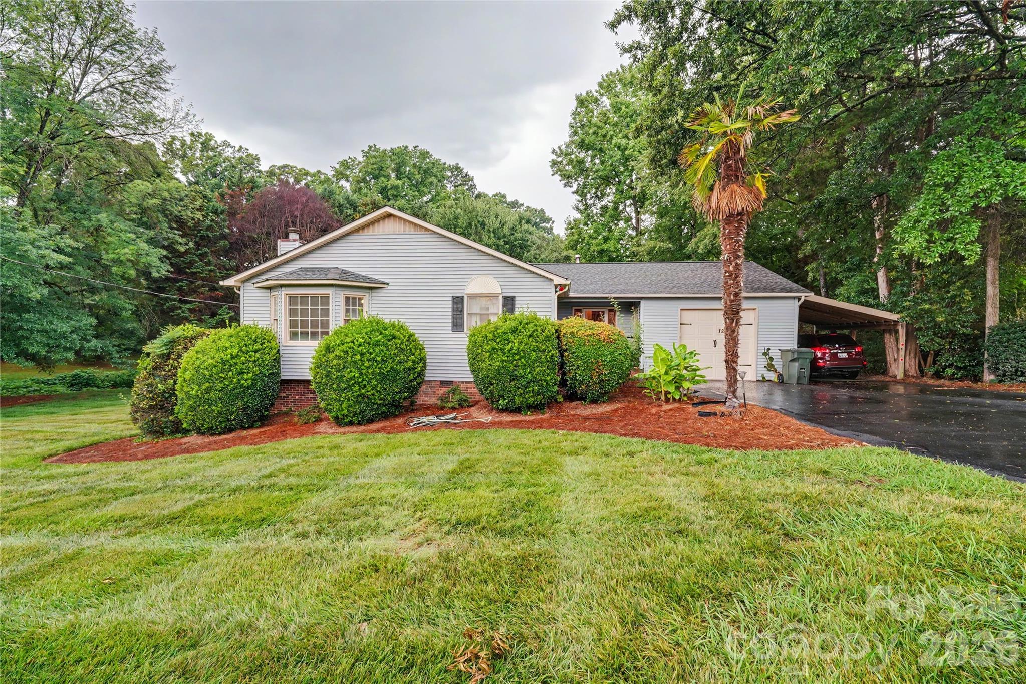 1271 India Hook Road Rock Hill, SC 29732 - Photo 2 of 37 Gallery Image 2