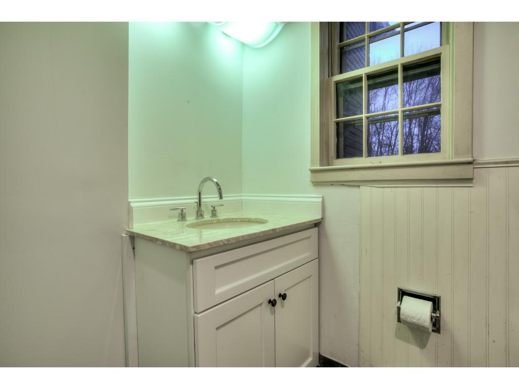 102 Main Street Atkinson, NH 03811 - Photo 15 of 35