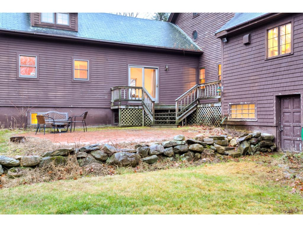 102 Main Street Atkinson, NH 03811 - Photo 6 of 35