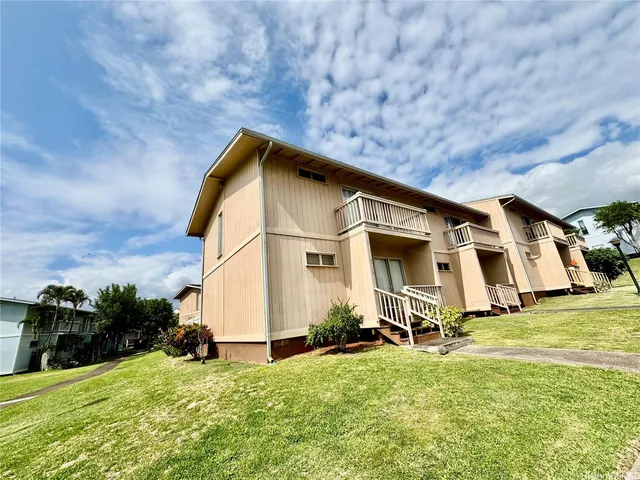 $590,000 | 98-889 Kaonohi Street, Unit 76, Aiea, HI 96701