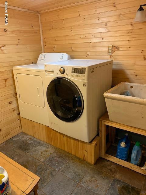 211 Schuman Road Damascus, PA 18415 - Photo 63 of 115 Laundry/Safe Area