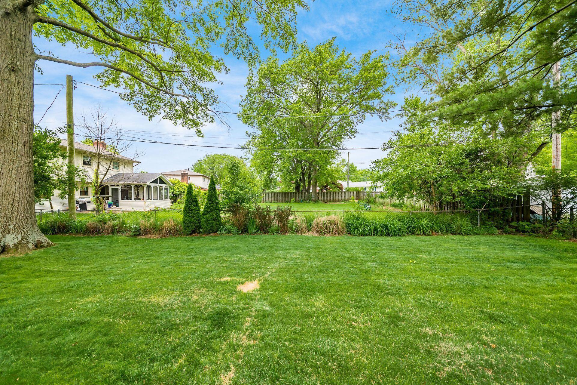 265 Storington Road Westerville, OH 43081 - Photo 38 of 39 045_20c39_L 265 Storington009