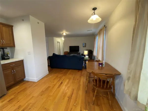 $2,100 | 27 North Main Street, Unit C, Florida, NY 10921