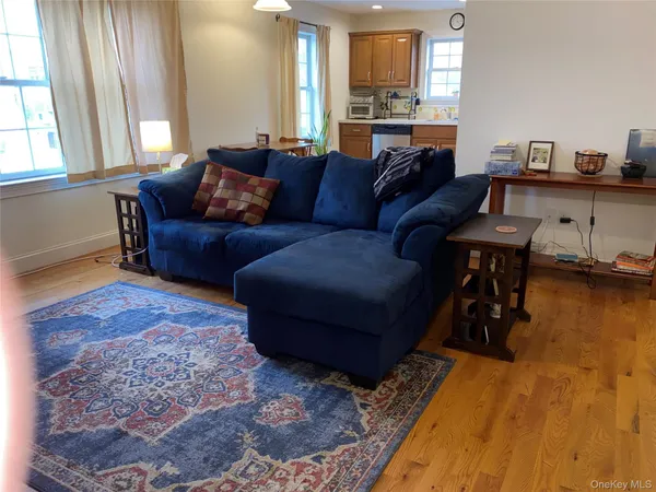 $2,100 | 27 North Main Street, Unit C, Florida, NY 10921