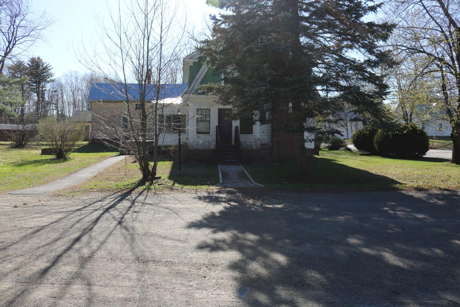 231 Main Street Madison, ME 04950 - Photo 10 of 67 IMG_0552