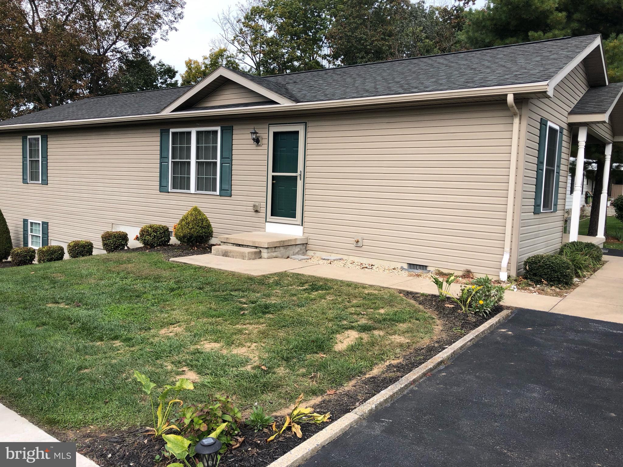 239 Parry Drive Falling Waters, WV 25419 - Photo 2 of 13