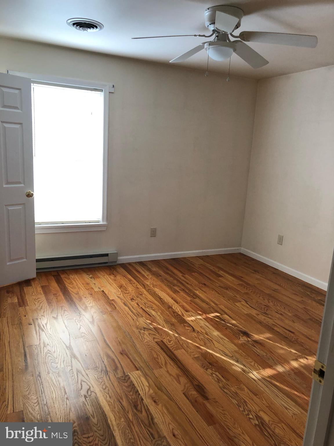 239 Parry Drive Falling Waters, WV 25419 - Photo 10 of 13