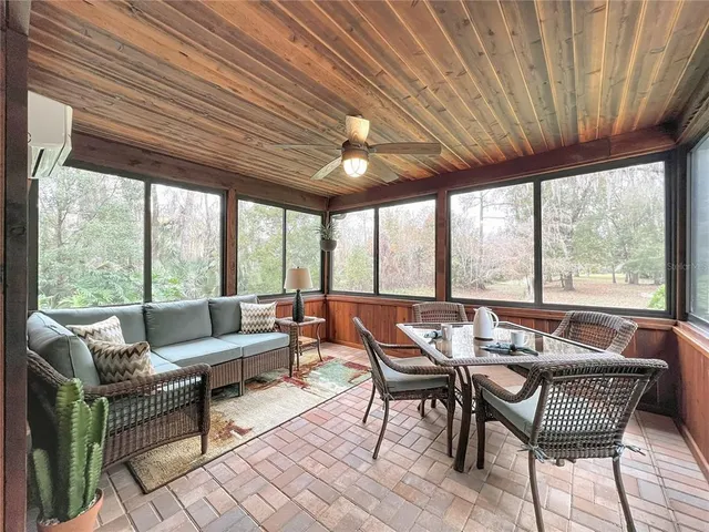 $1,100,000 | 372 Wekiva Park Drive, Sanford, FL 32771