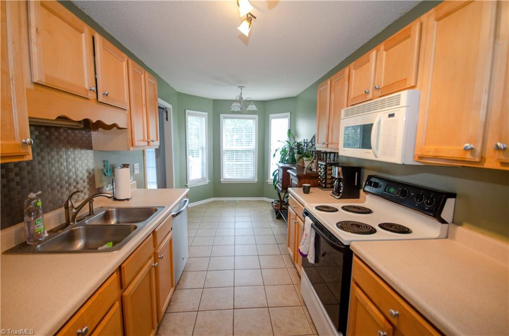 6818 Rangecrest Road Belews Creek, NC 27009 - Photo 12 of 30 Gallery Image 12