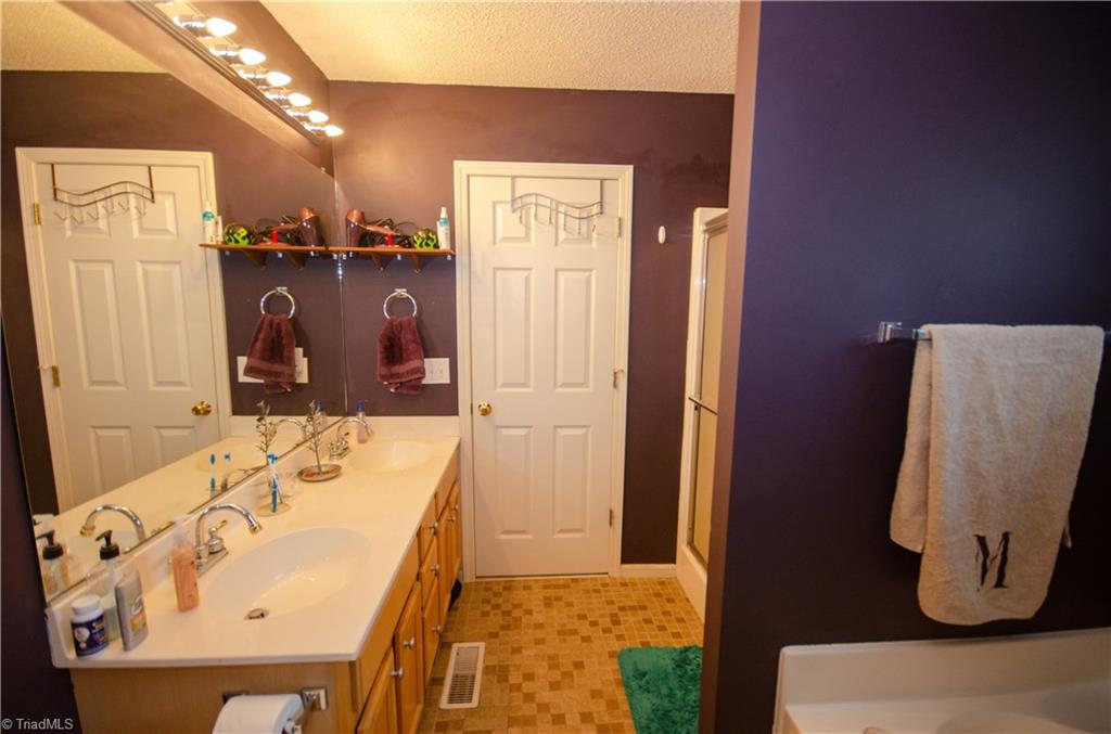 6818 Rangecrest Road Belews Creek, NC 27009 - Photo 15 of 30 Gallery Image 15