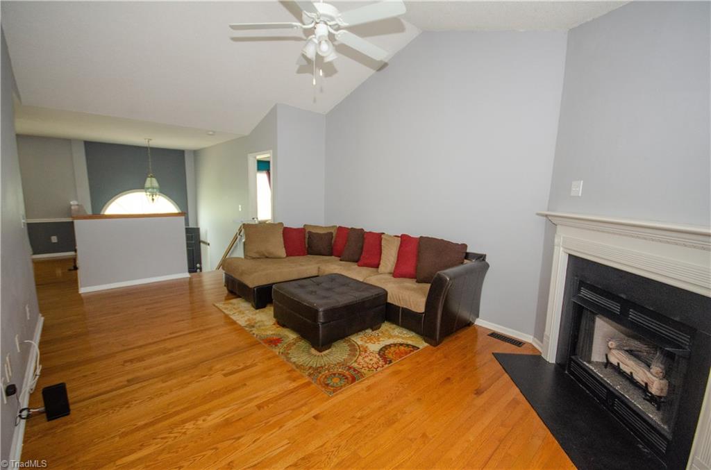 6818 Rangecrest Road Belews Creek, NC 27009 - Photo 9 of 30 Gallery Image 9