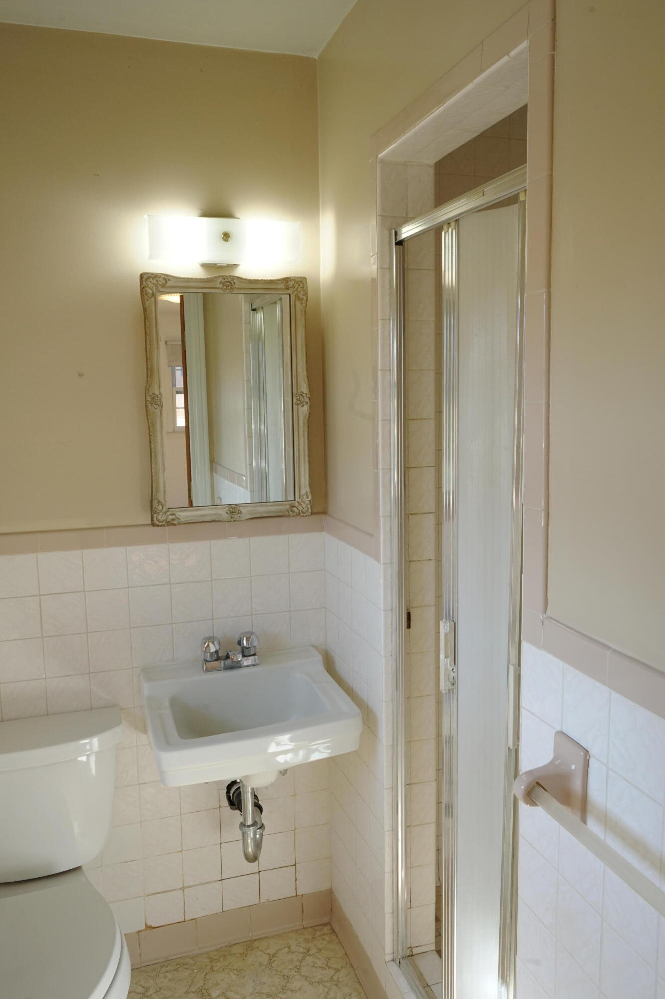 2231 Hardy Road Vinton, VA 24179 - Photo 28 of 38 a bathroom with a sink a toilet and shower