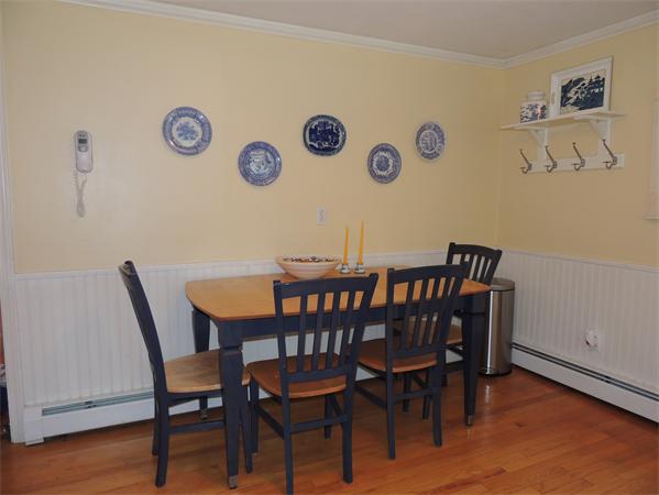 17 Honeysuckle Road Hamilton, MA 01982 - Photo 10 of 22 Gallery Image 10