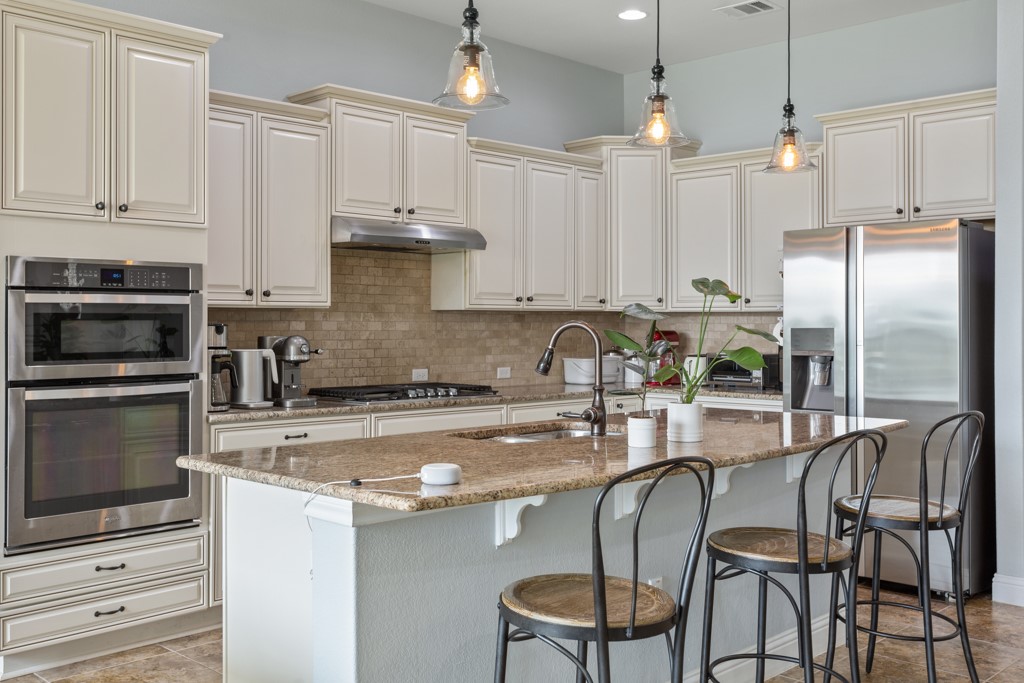 15904 Jeffs Lane Austin, TX 78717 - Photo 12 of 24