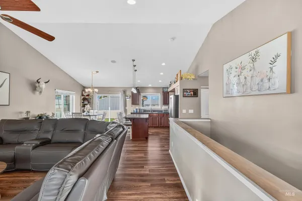 $925,000 | 1827 Grelle Avenue, Lewiston, ID 83501