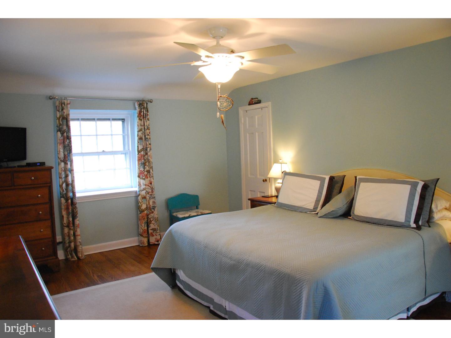 942 Remington Road Wynnewood, PA 19096 - Photo 11 of 25 Bedroom - Main