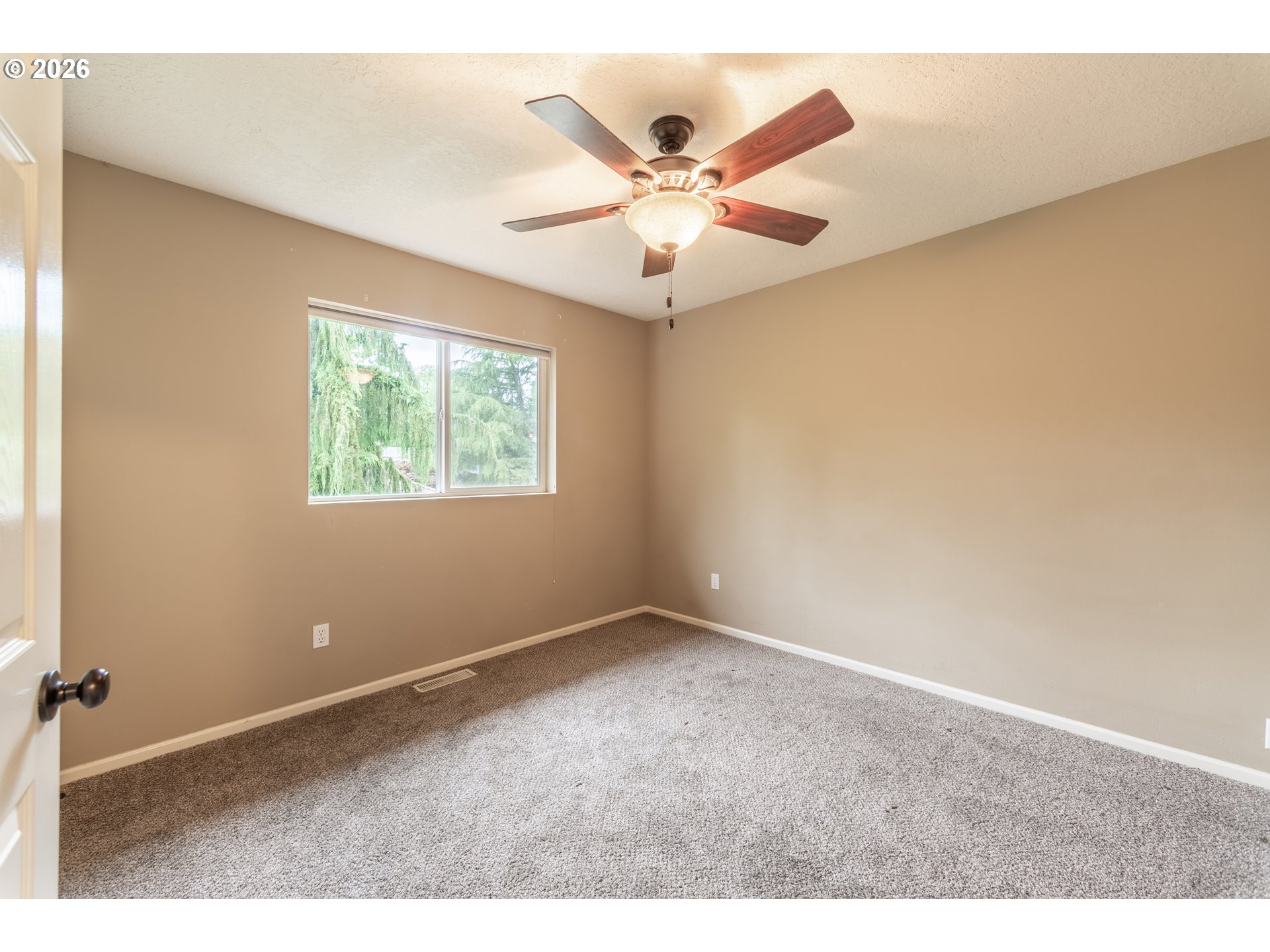 39475 Hood Street Sandy, OR 97055 - Photo 24 of 44
