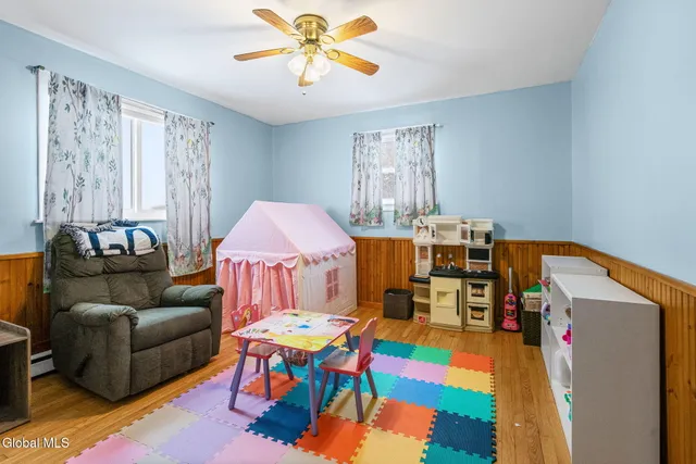 $340,000 | 21 Brookman Avenue, Bethlehem, NY 12054