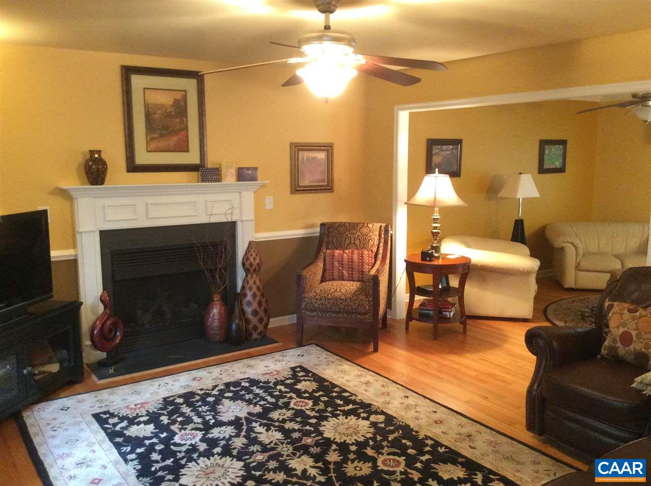 34 Xebec Road Palmyra, VA 22963 - Photo 18 of 28 a living room with furniture and a fireplace