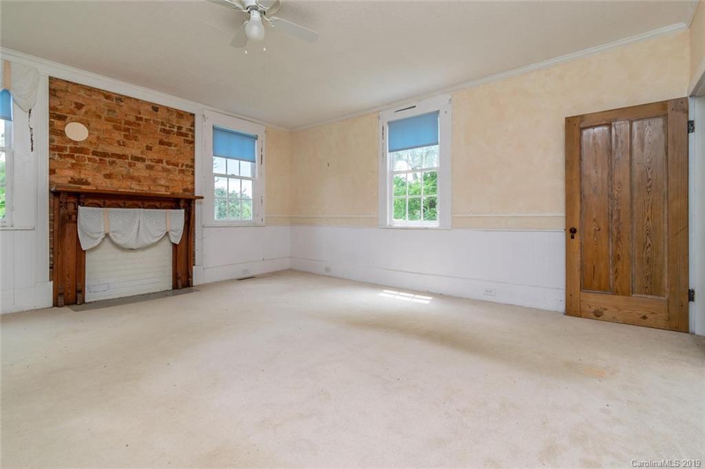 239 Banner Farm Road Mills River, NC 28759 - Photo 10 of 48 Gallery Image 10