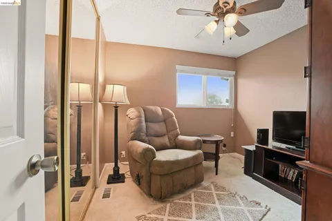 $659,000 | 136 Marco Lane, Vacaville, CA 95688