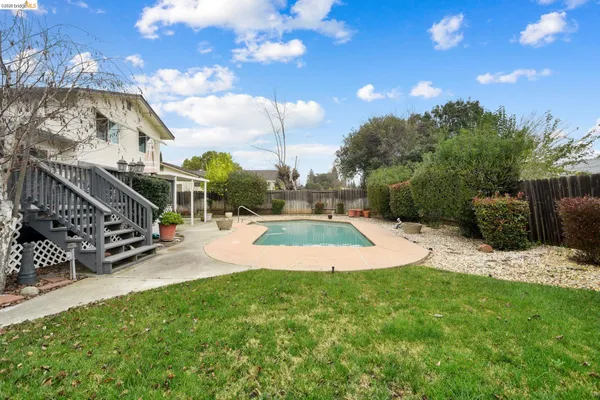 $645,000 | 136 Marco Lane, Vacaville, CA 95688