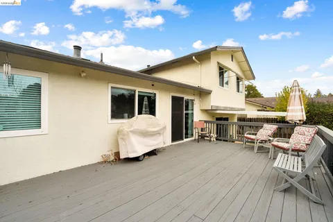 $645,000 | 136 Marco Lane, Vacaville, CA 95688