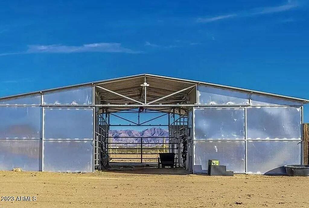 48559 Mountain View Road Bouse, AZ 85325 - Photo 2 of 45 Barn
