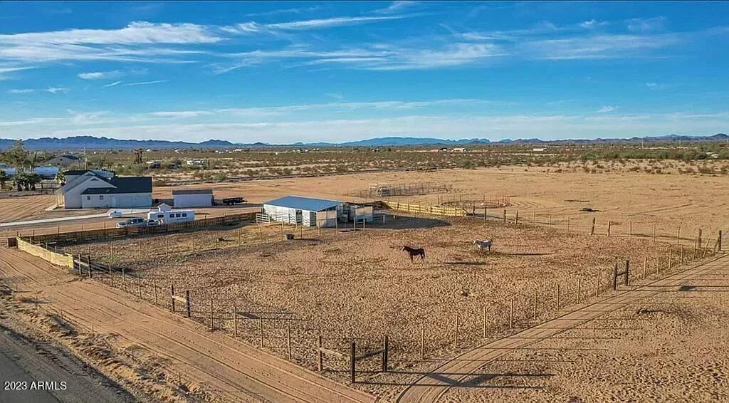 48559 Mountain View Road Bouse, AZ 85325 - Photo 42 of 45 Turnout