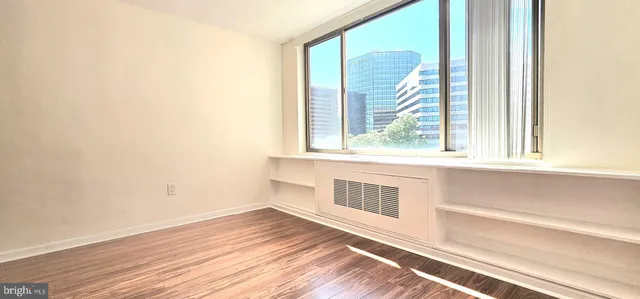 $139,000 | 1121 Arlington Boulevard, Unit 937, Arlington, VA 22209