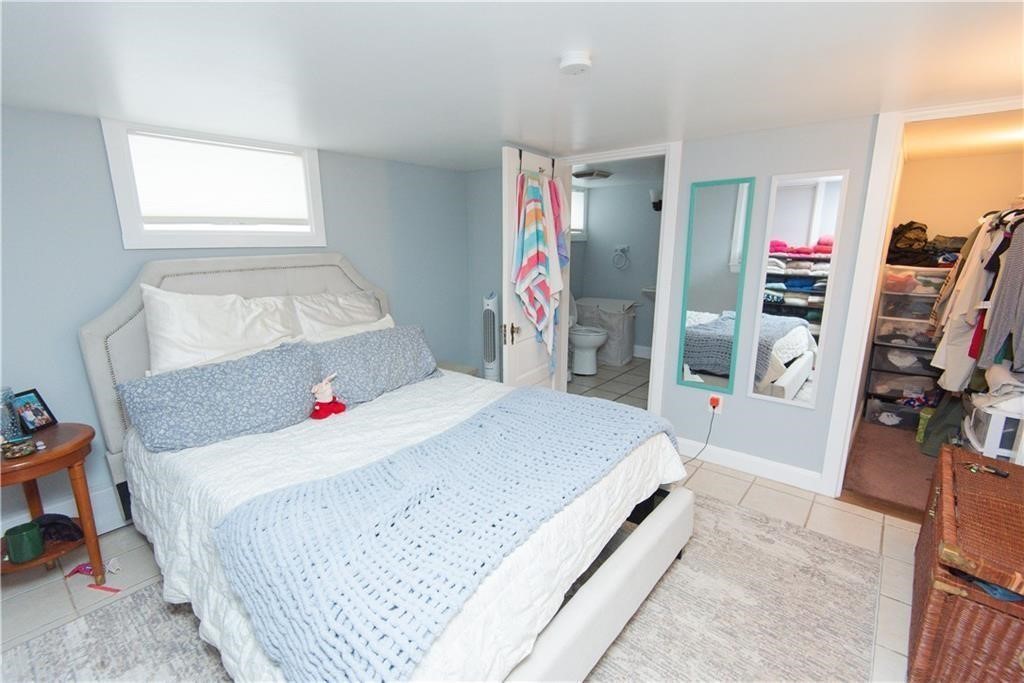 11 Crescent Road, Unit 1 Middletown, RI 02842 - Photo 11 of 19