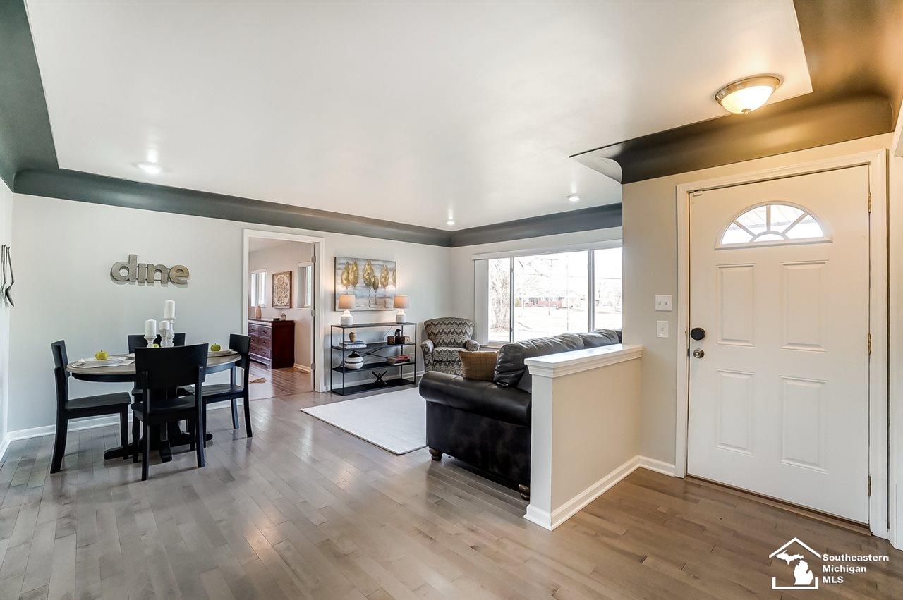 155 West Newburg Road Carleton, MI 48117 - Photo 5 of 40
