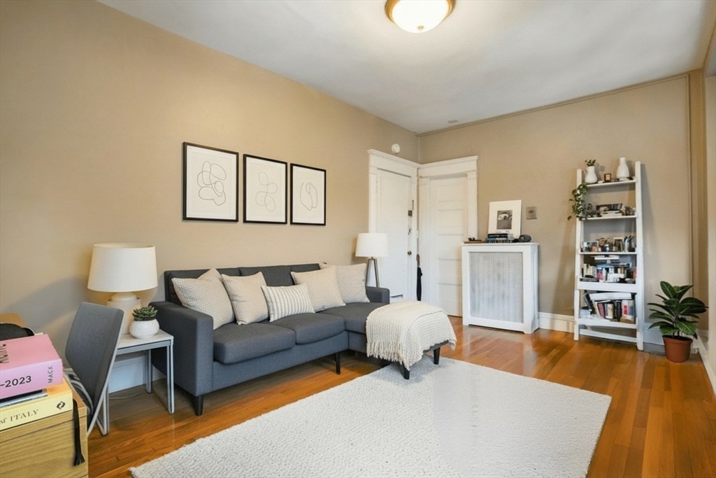 8 Garrison Street, Unit 710 Boston, MA 02116 - Photo 1 of 7