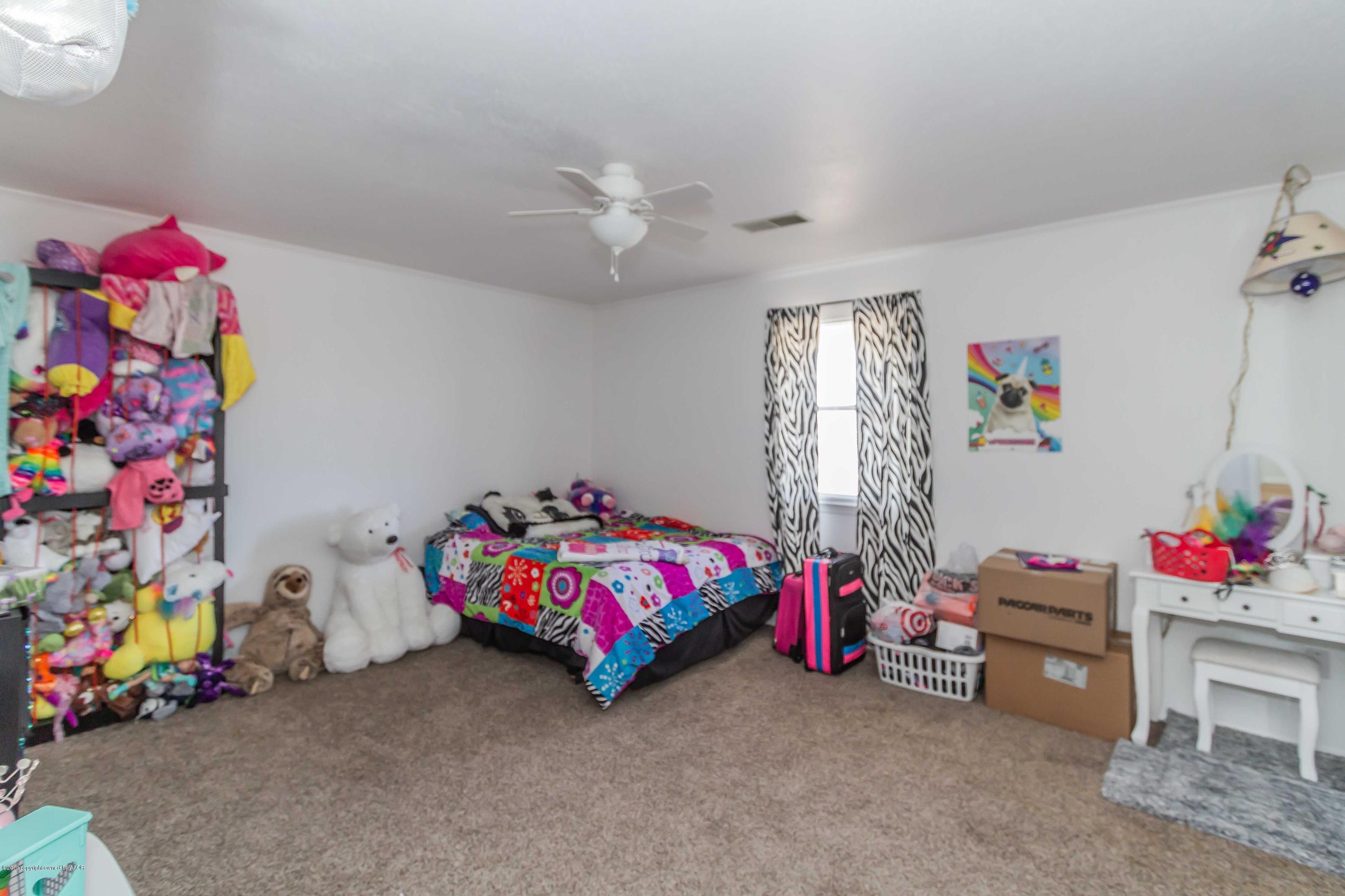 303 Caddo Road Amarillo, TX 79108 - Photo 23 of 44 BEDROOM 3 VIEW 1