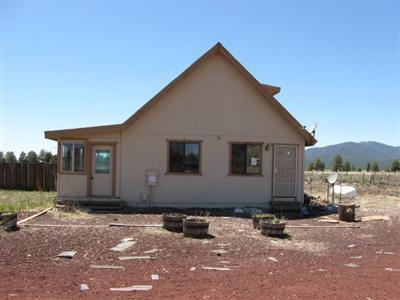 3160 Government Prairie Road Parks, AZ 86018 - Photo 1 of 2 Primary Photo