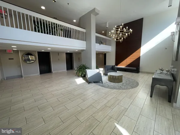 $1,850 | 2300 Pimmit Drive, Unit 411, Falls Church, VA 22043