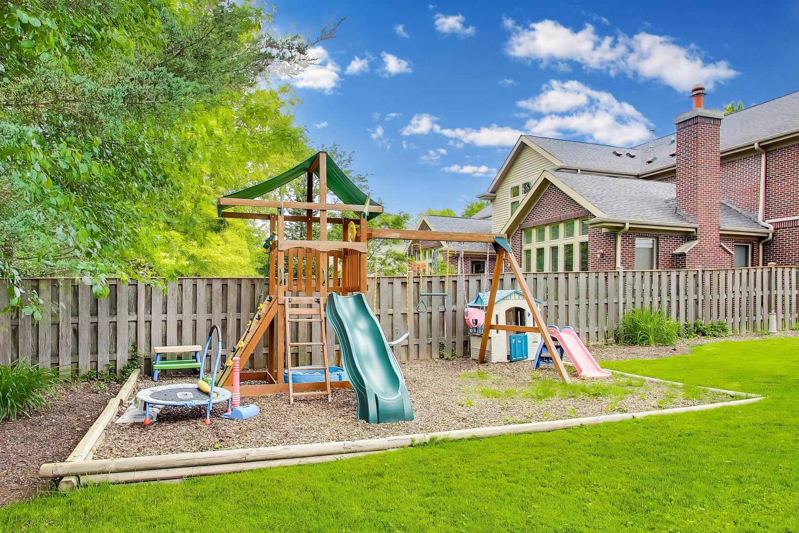850 Kenton Road Deerfield, IL 60015 - Photo 35 of 36