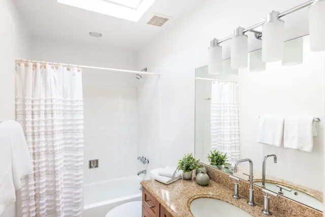 $40,000 | 70 Longwoods Lane, East Hampton, NY 11937